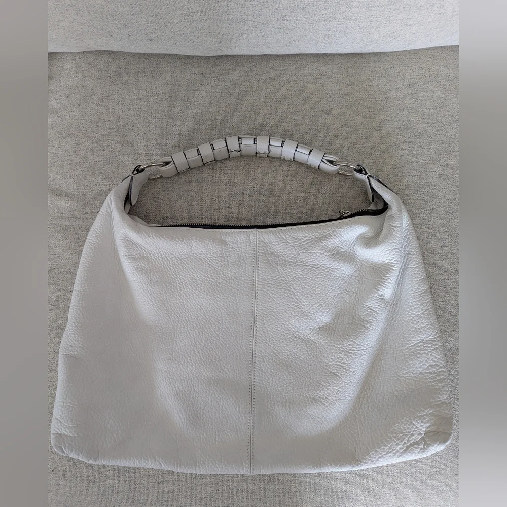 Elegant White Leather Hobo Bag - Picture 7 of 8